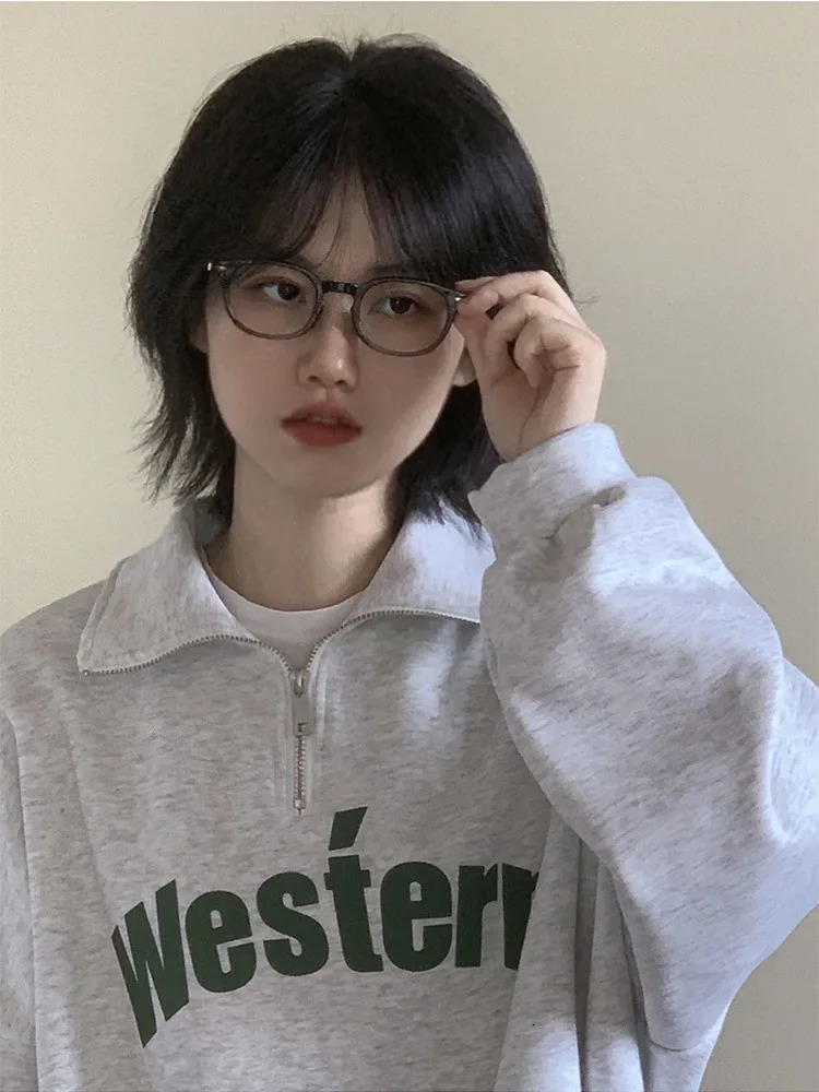 Retro polo collar zipper womens hooded sweatshirt oversized sportswear Korean autumn Y2K letter printed long sleeved T-shirt youth polo shirt 240827