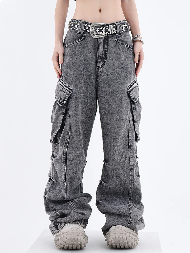 Womens Baggy Y2k Cargo Jeans Harajuku Emo Denim Trousers 90s Streetwear Aesthetic Y2k Jean Pants Vintage 2000s Trashy Clothes 240806