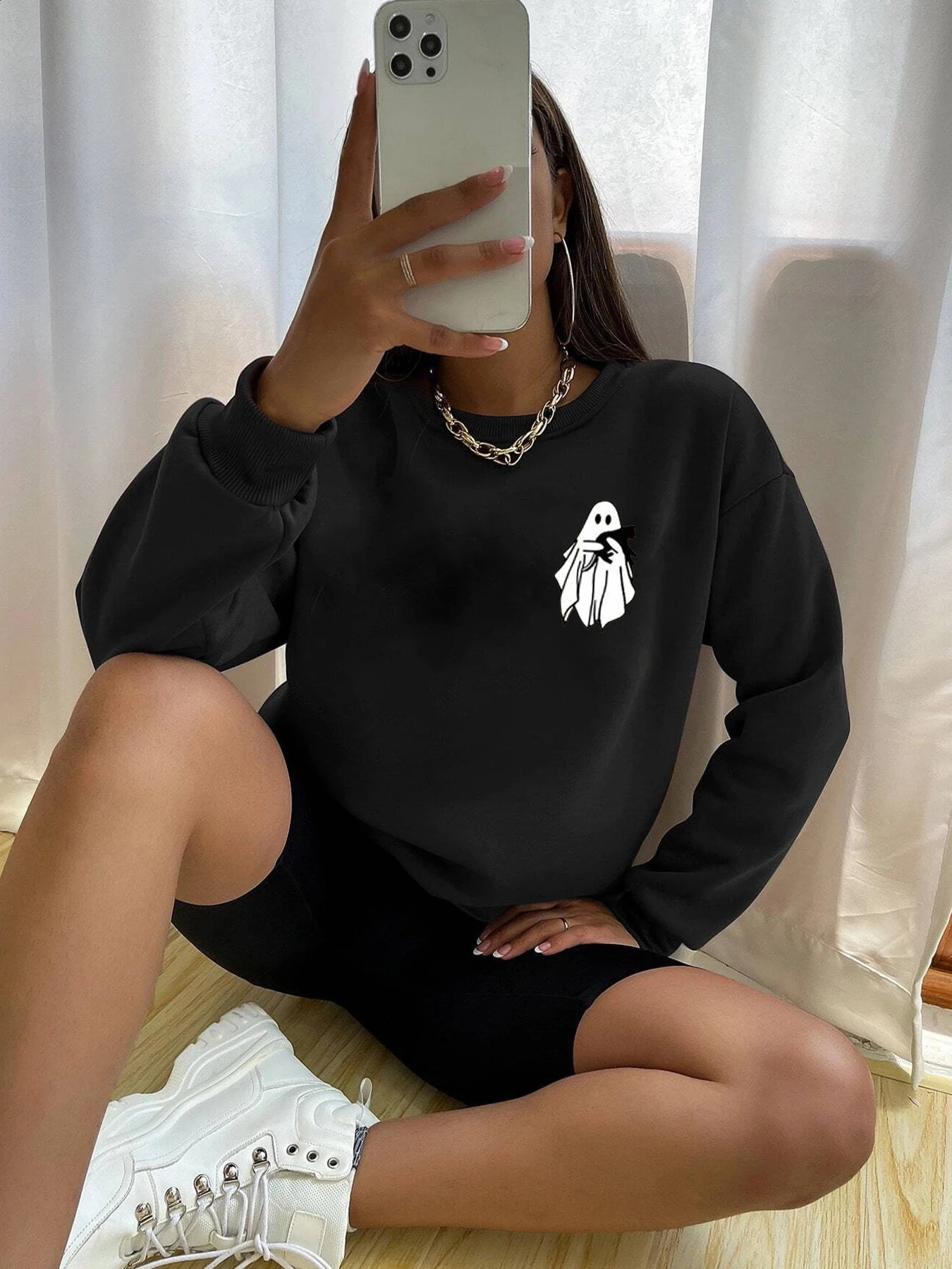 Creative Troublemaker Left Chest Print Round Neck Sweatshirt Women Thin Hooded Sweatshirt Y2K High Street Halloween Clothing 240806