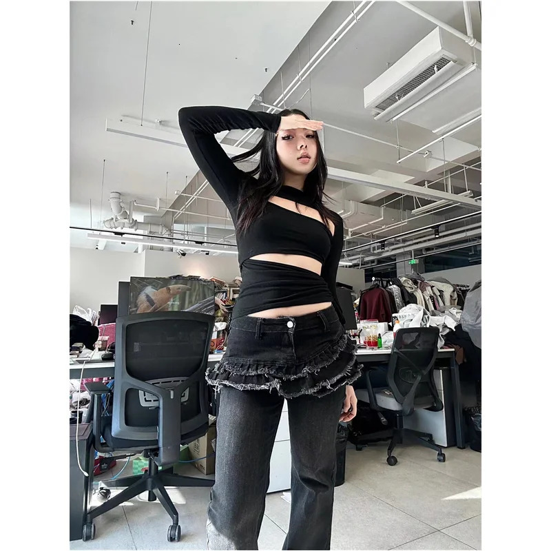 Womens Black Gothic Jeans Vintage Zippers Cowboy Pants Harajuku Baggy Punk Denim Trousers Y2k Oversize Trashy 2000s Emo Clothes 240806