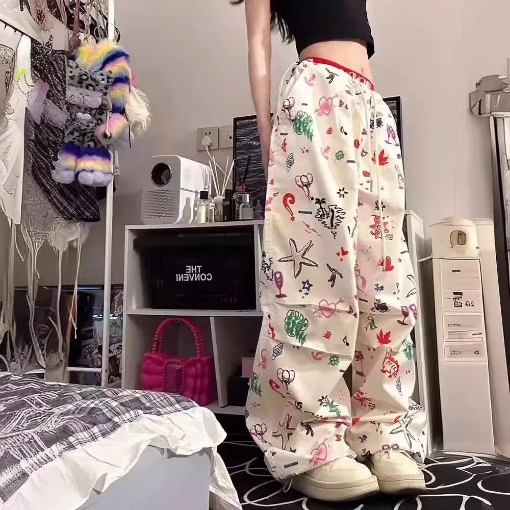 American Style Vintage Colorful Graffiti Cargo Pants Loose Fit Sensibility Draped Bell Bottoms Trendy Womens Pants 240806