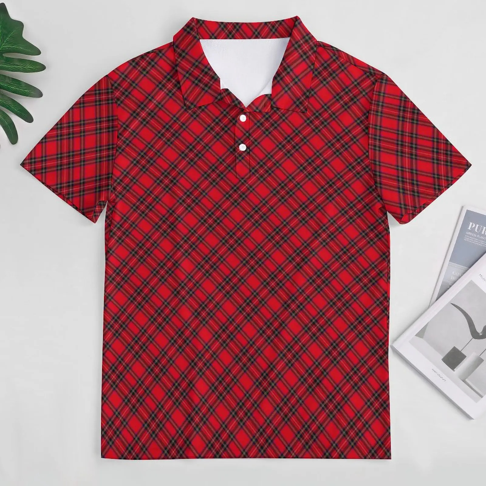 Red and black checkered polo shirt mens line printed casual summer retro collar Tshirt short sleeved oversized dress 240806