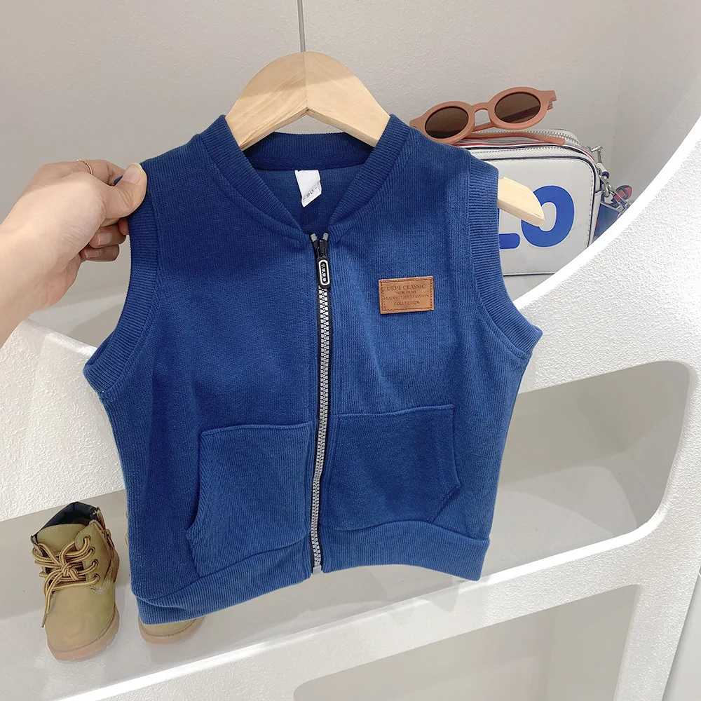 Childrens waist shirt childrens sleeveless top 2023 spring/summer childrens zipper thin vestW240724