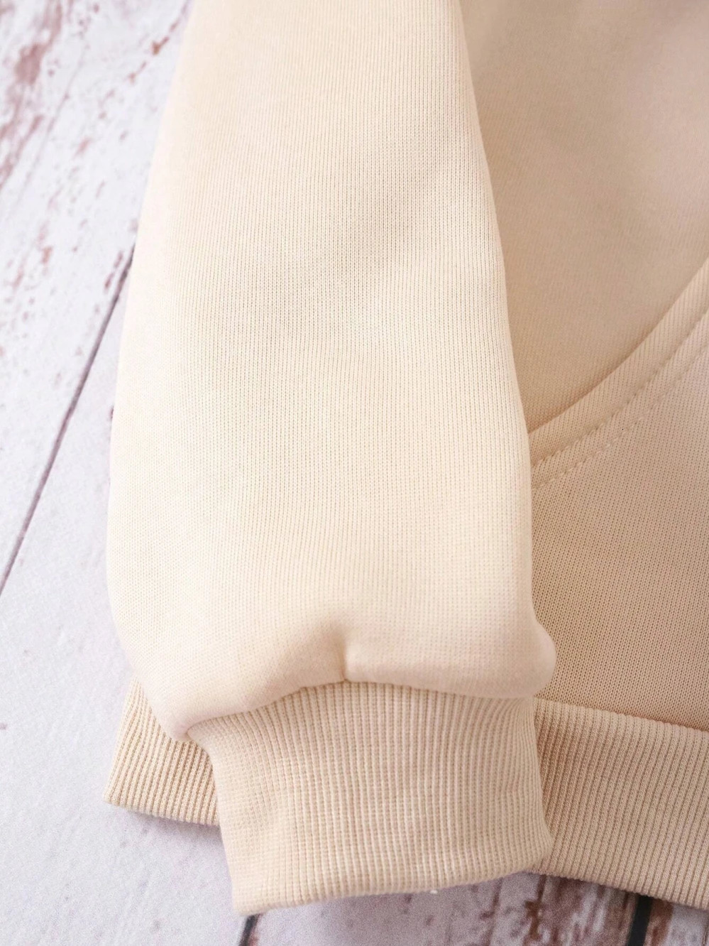 We Love Because He First Loved Us Female Hoodies Vintage Casual Hoodie Autumn Loose Fleece Hoody Simple Fleece Pullover Tops 240806