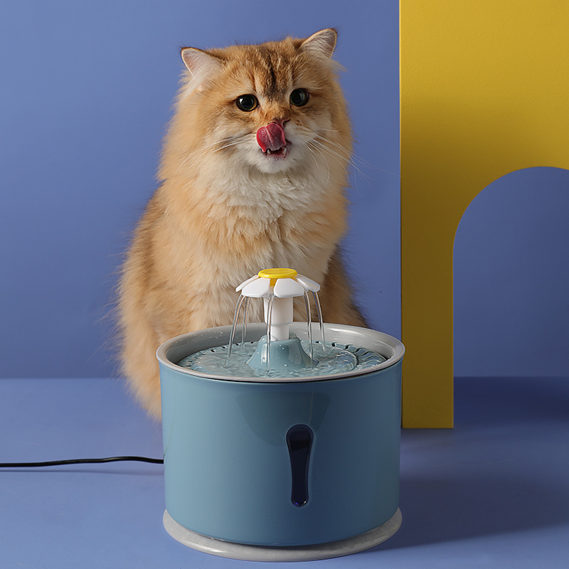 New cat dispenser with intelligent circulation filtration, large capacity, multiple filtration purification, and live water for pets