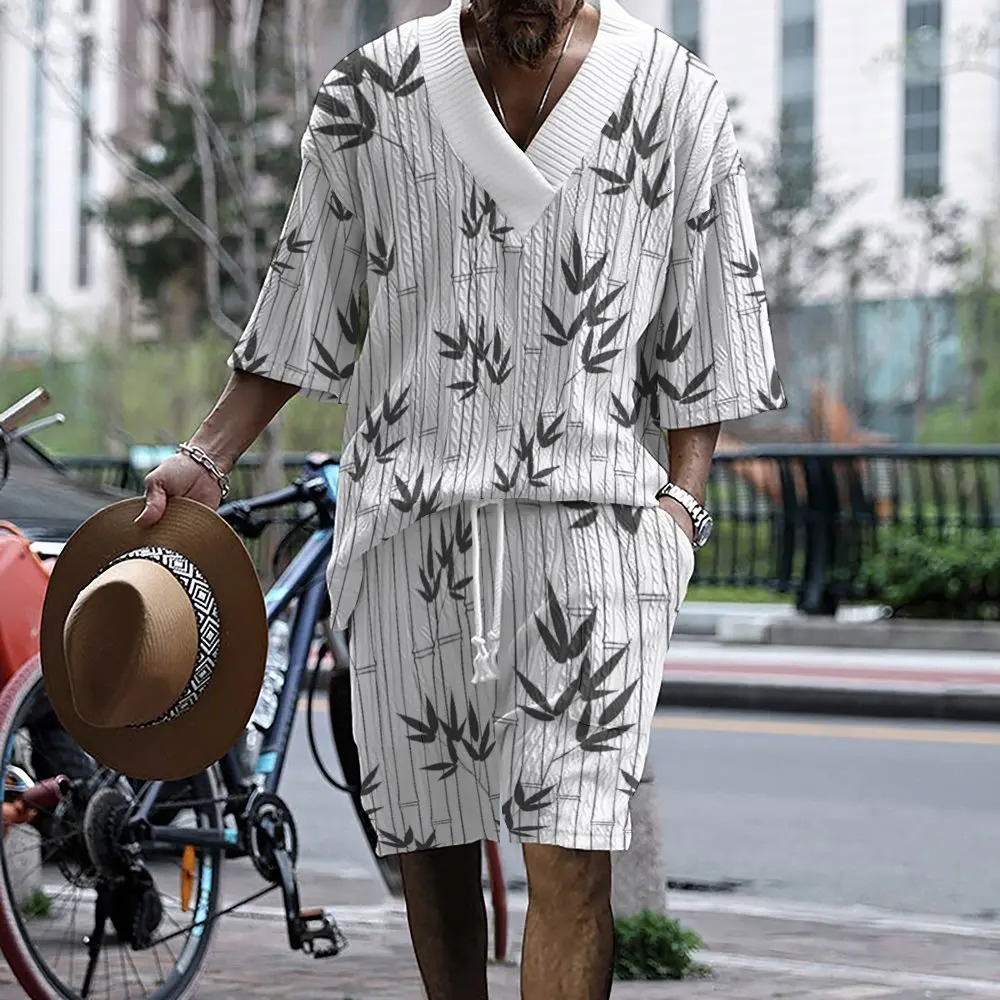 2024 Summer Mens Wear Japanese and Korean Style Stripe Color Matching Loose Large Casual Mens Wear Two Piece Set240806