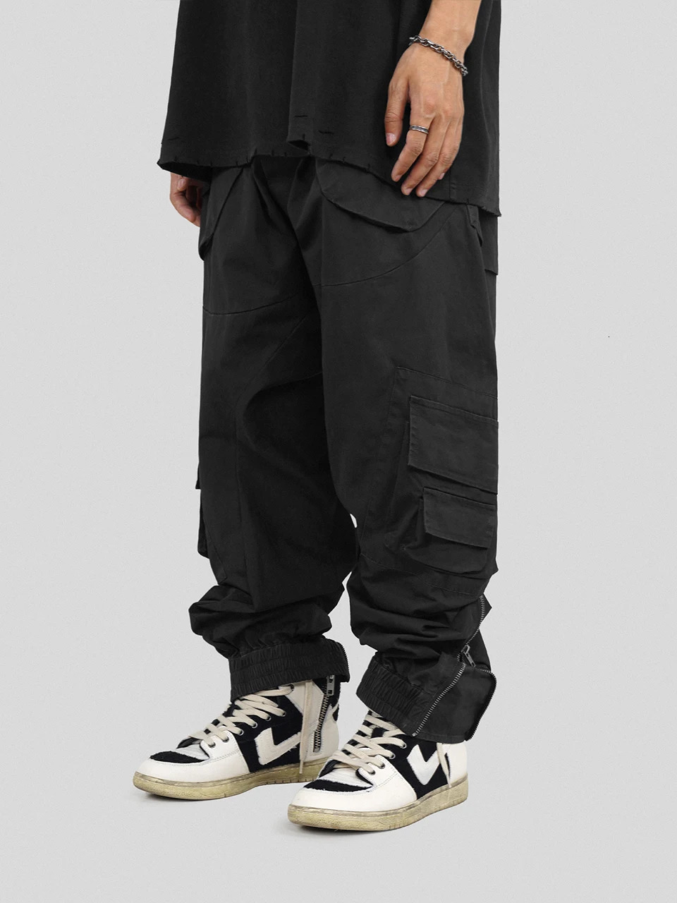 Designer Style Washed Distressed ThreeDimensional Cut MultiPocket Crotch Zipper AnkleTied Casual Pants for Men and Women 240806