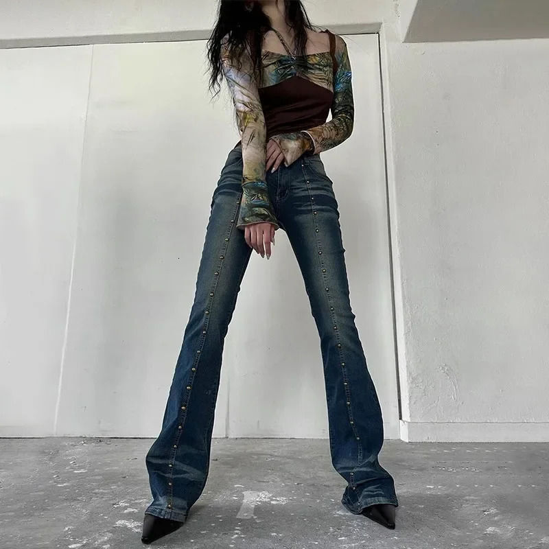 Karrram Grunge High Waist Flared Jeans Vintage Stud Line Boot Cut Jeans Women Rivet Bell Bottom Denim Pants Korean Fashion Y2k 240807