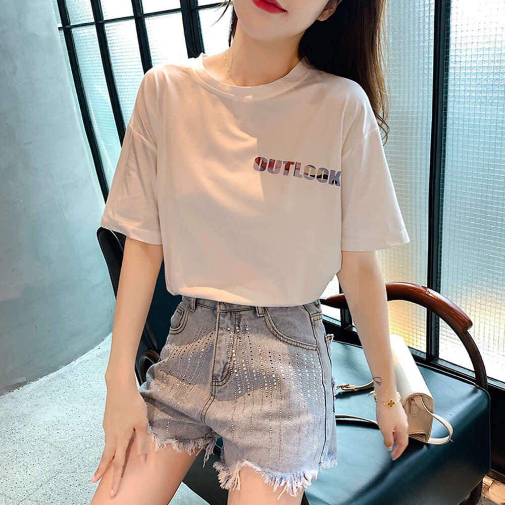 Summer new Korean version high waisted A-line bright diamond internet famous denim shorts with women's fringed edges, slimming and wide leg hot p