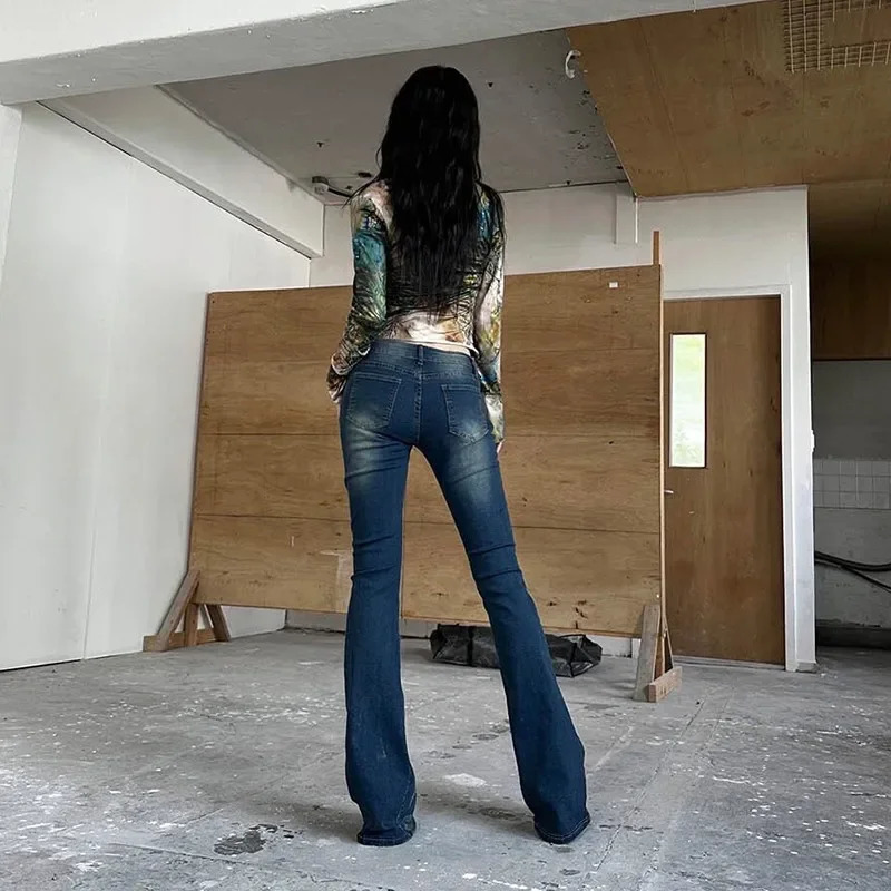 Karrram Grunge High Waist Flared Jeans Vintage Stud Line Boot Cut Jeans Women Rivet Bell Bottom Denim Pants Korean Fashion Y2k 240807