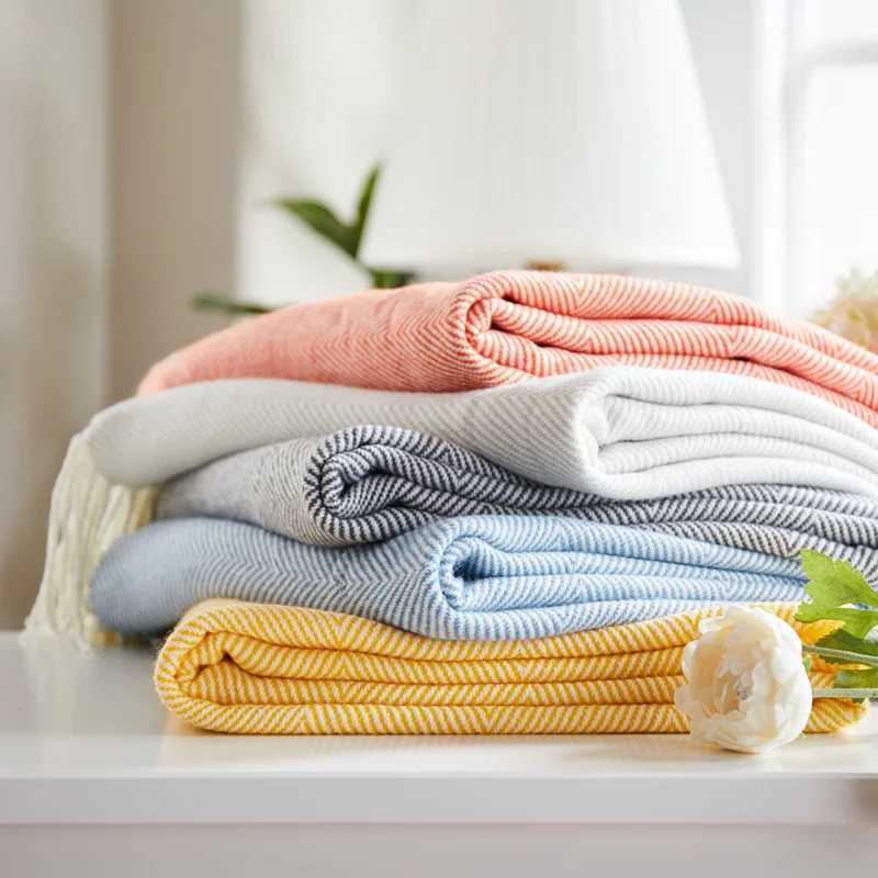 Throw Blanket for Sofa Bed Herringbone Pattern Tassel Pendant Plaid Home Soft Blanket Sofa Fashion Solid Blanket TV Nap ShawlM240807