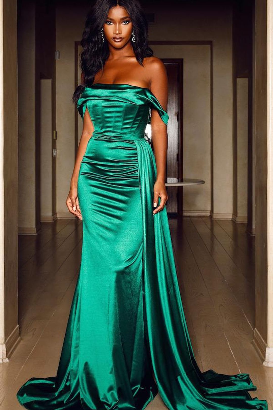 Real Photo Dark Green Satin Sexy Party Dress Women Single Strap Backless Silk Long Dress Elegant Club Evening Soft Vestidos