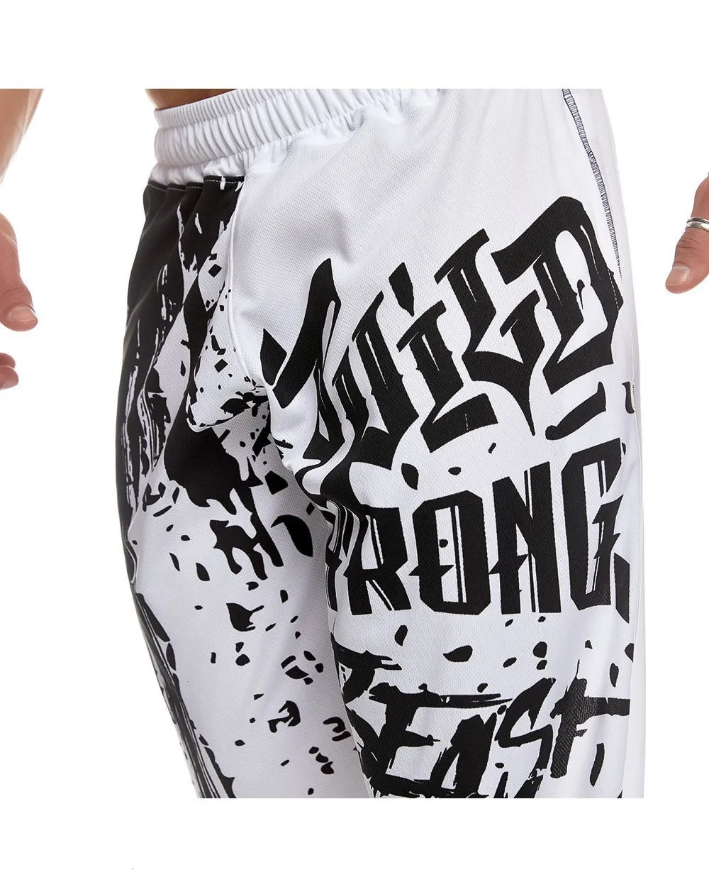 Mens GYM Pants Thin Summer Running Leggings Joggers Streetpants Male Workout Fitness Breathable Casual Sport Trousers Printed 240806