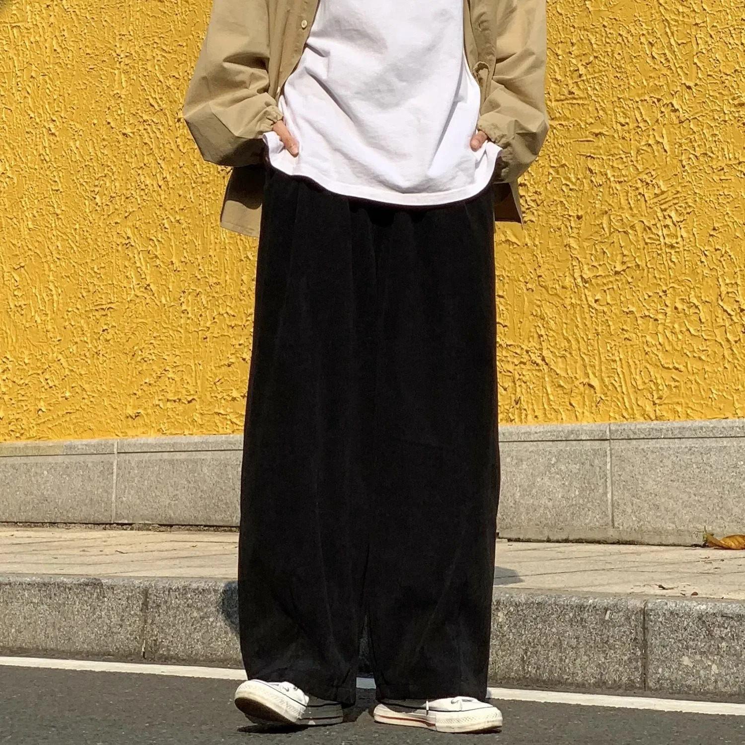 Japanese Style Corduroy Wideleg Trousers For Men Women Draped Loosefit Slimming Casual Straightleg Pants Trendy 240806