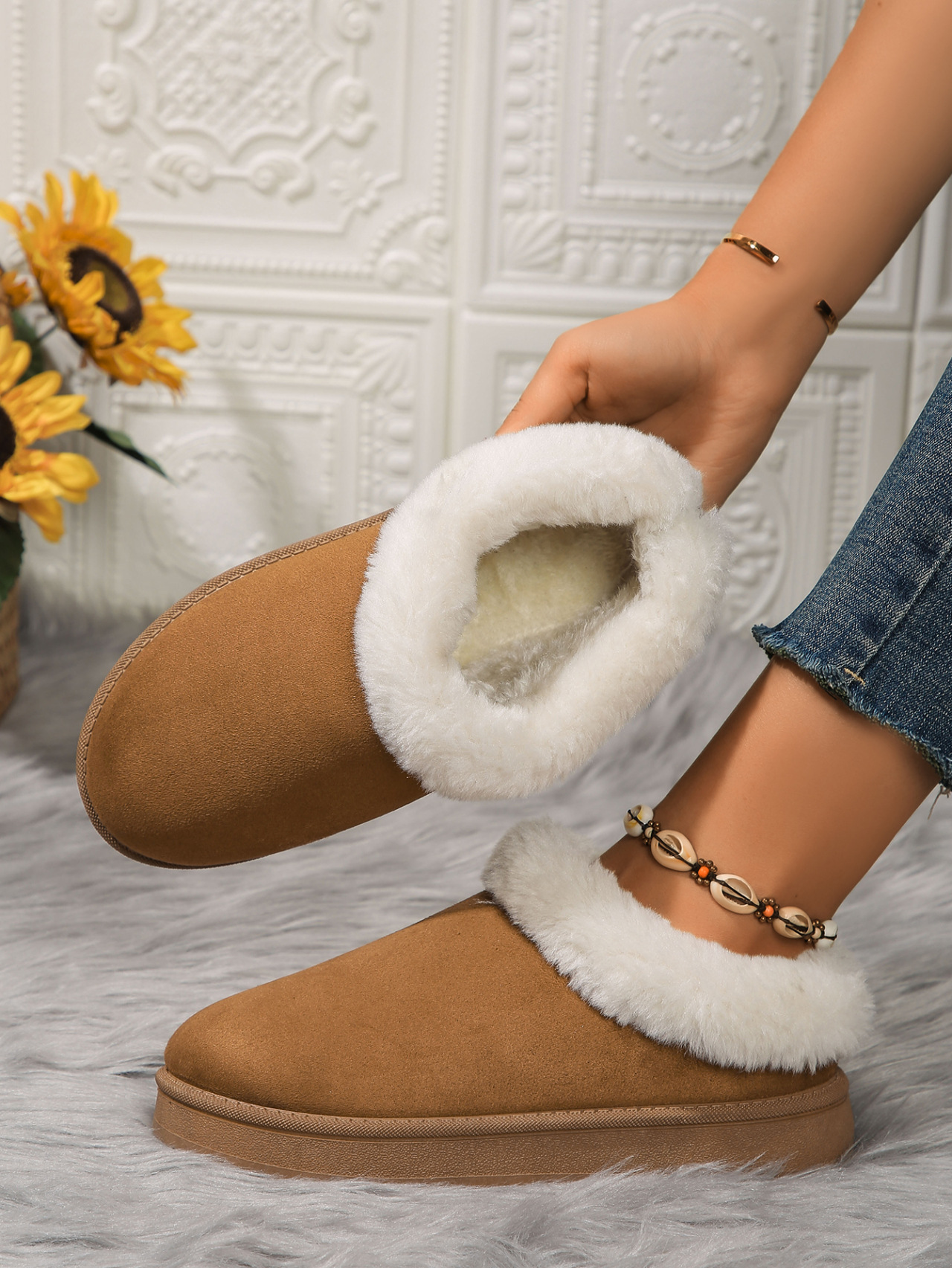 2025 Fashion Hairy Mouth Snow Boots Womens Winter New Style Thick Bottom Short Tube One Step Lazy Large Cotton Shoes