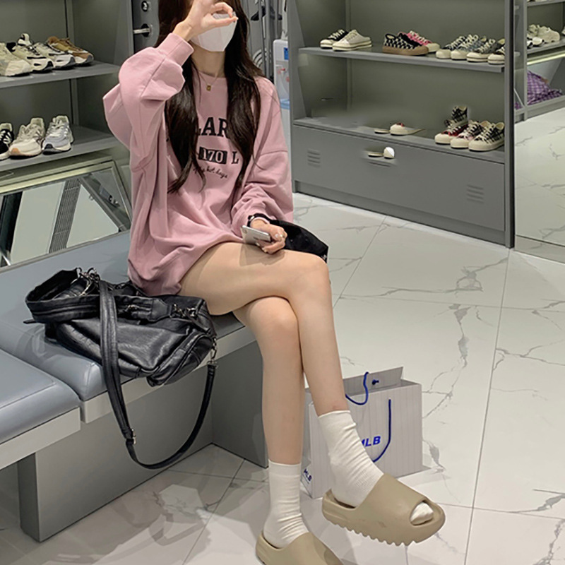 Plush loose casual hoodie for women in autumn and winter, ancient round neck long sleeved base shirt, top, Korean women's clothing