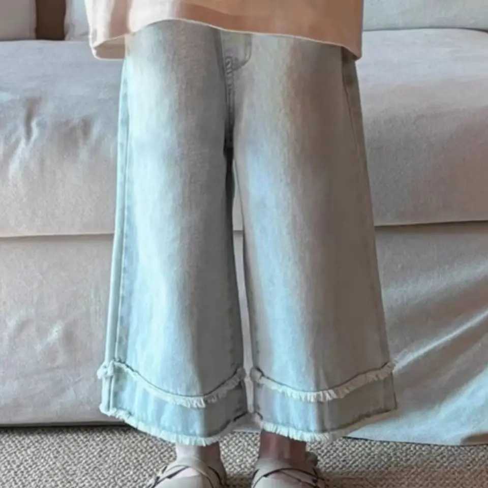 Jeans Korean Retro Light Blue Washed Girls Jeans Childrens 2024 Spring New Loose and Versatile Straight Leg Pants Wide Leg Pants