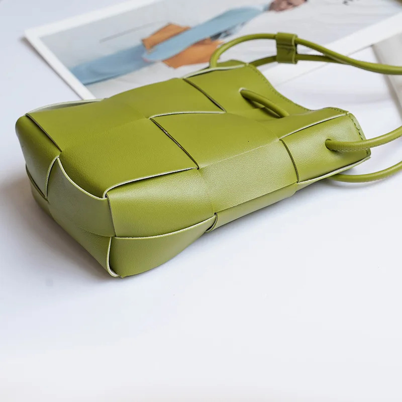 Fashion Women Woven Mobile Phone Bag PU Leather Handbags Female Large Capacity Shoulder Bags Crossbody 240810
