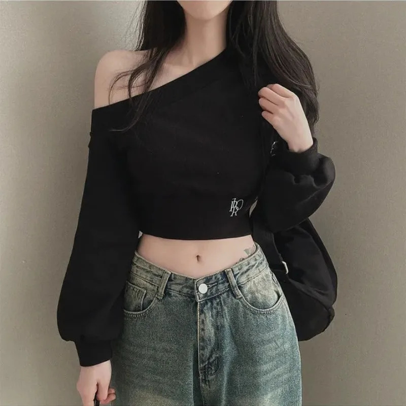 Sexy Slash Neck Off Shoulder Hoodies High Waist Long Sleeve Y2k Streetwear Slim Pullovers Crop Tops Sweatshirts Korean Women 240807