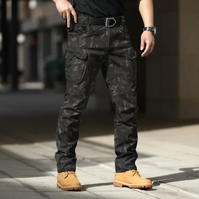 Outdoor climbing mens pants made of elastic fabric casual outdoor with multiple pockets work clothes for men selling 240806