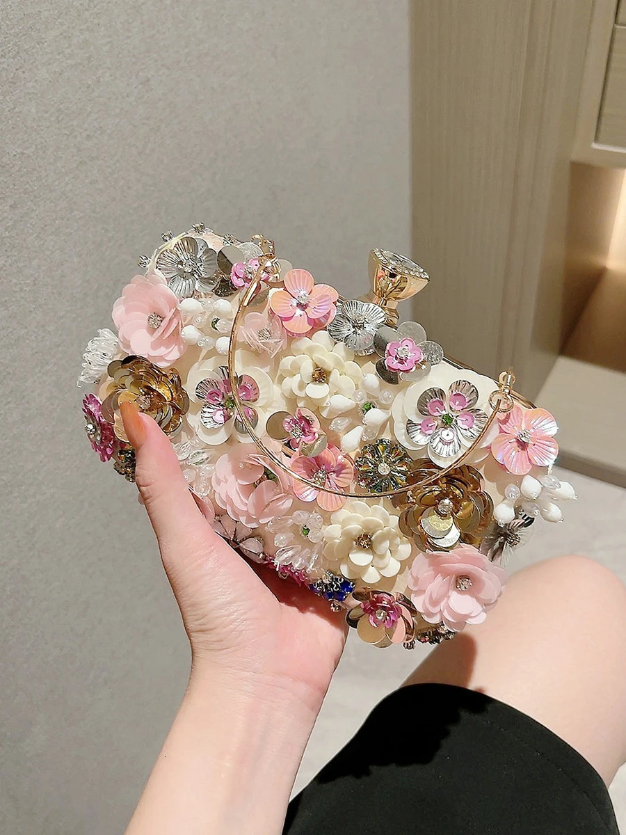 3D bead flower evening bag elegant box clutch wallet party dance womens wedding handbag 240806Z