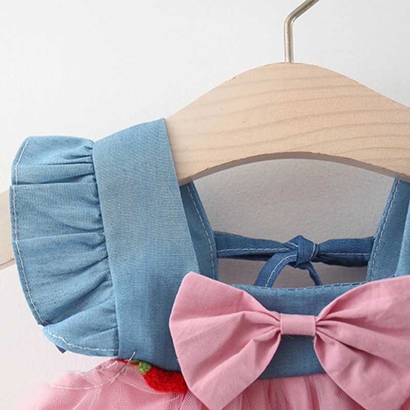 Summer girl dress cute and lovely denim mesh strawberry embroidery princess dress party dressW240720