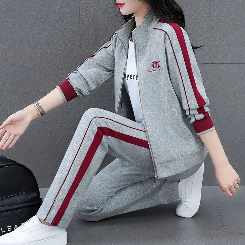 High end sports suit for women in spring and autumn casual running fashion slim fit three piece set 240807