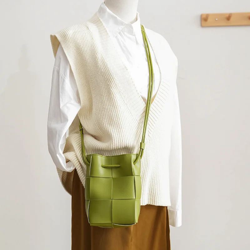 Fashion Women Woven Mobile Phone Bag PU Leather Handbags Female Large Capacity Shoulder Bags Crossbody 240810