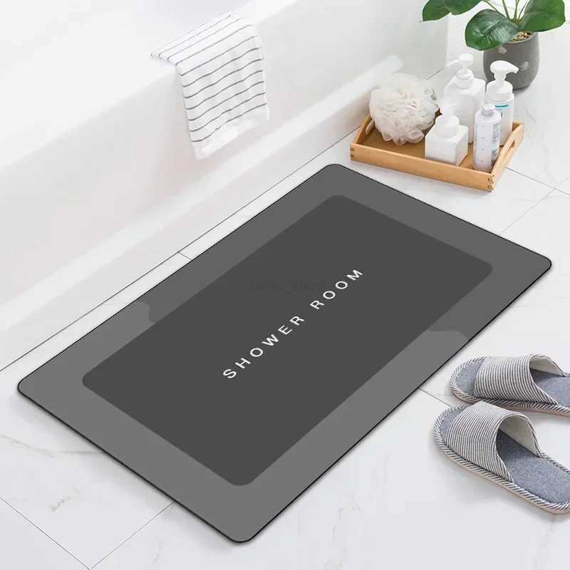 Super Absorbent Shower Bath Mat Bathroom Anti-Slip Carpet Rug Simple Kitchen Entrance Soft Door Bathtub Side Bath Mat Home DecorXJ14