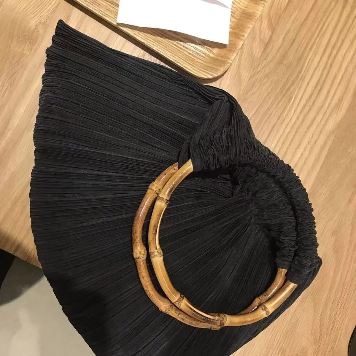 Black High-end Pleated Texture Round Bamboo Joint Portable Shoulder Bag Underarm Bag Bag Womens Bag 240807