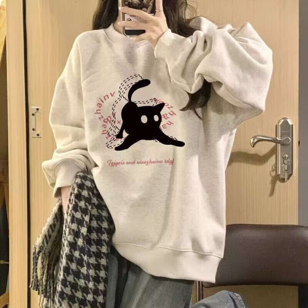 Sweet girl round neck casual plush hoodie women's autumn and winter Korean version loose long sleeved thin top for students to wear externally