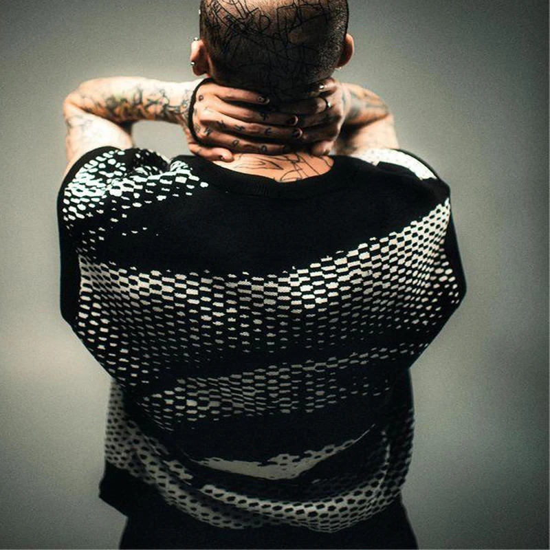 Knitted Tank Top Men 2023 Winter VNeck Sleeveless Vest Gothic Jacquard High Quality Y2K Knitwear Sweater Clothing Kpop 240807