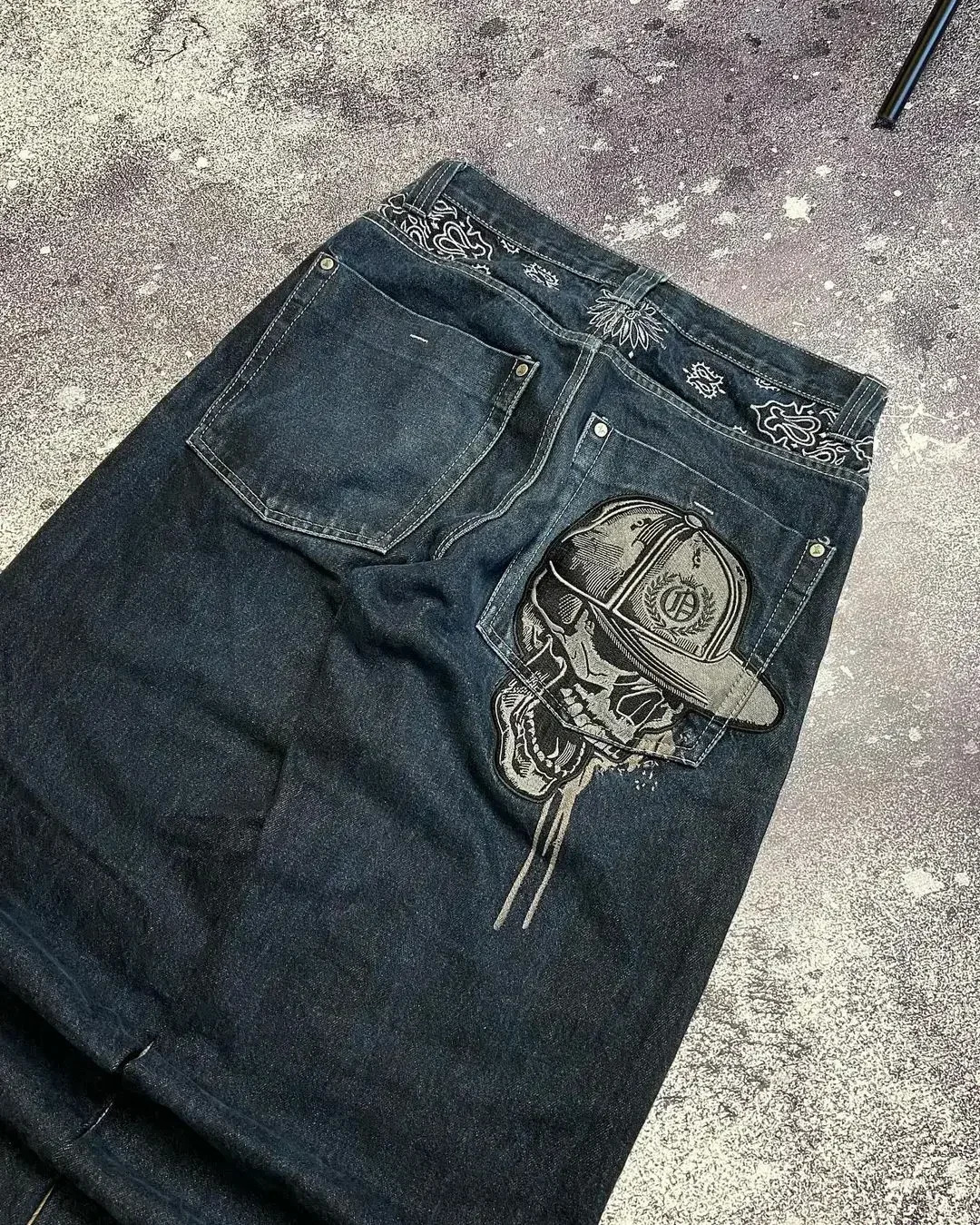 American high street skull straight jeans retro y2k washed personality pocket versatile wide leg casual denim trousers 240806