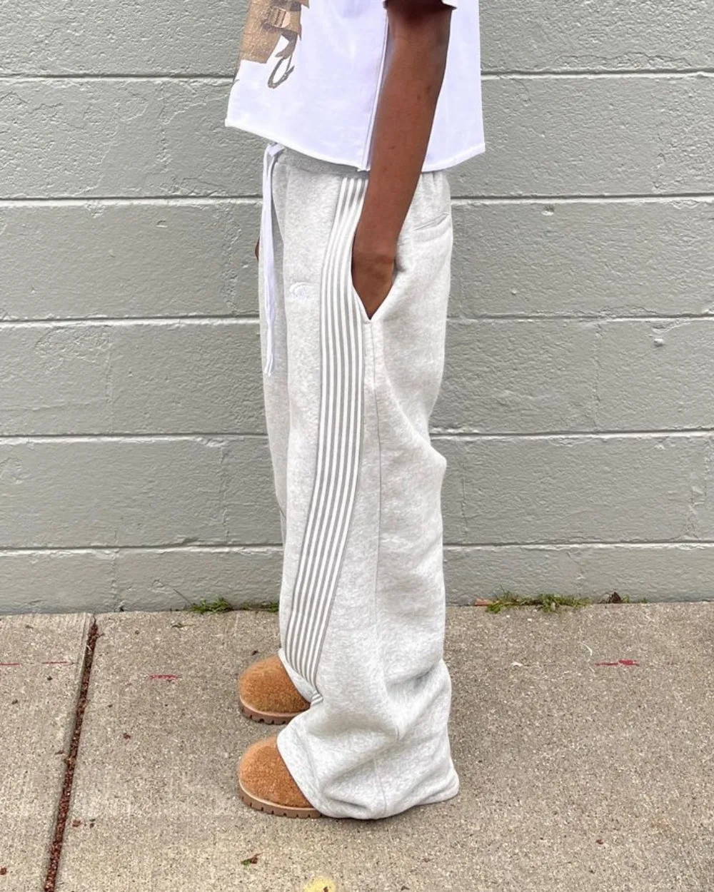 American Retro Striped Knitted Pants Men Y2k Street Harajuku Trendy Oversized Trousers Loose Casual Wide Leg Women 240806