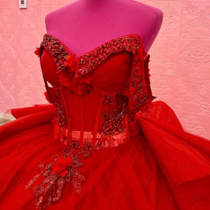 Red Sparkly Princess Off Shoulder Quinceanera Dresses Sweetheart Lace Applique wer Beads Crystal Sweet 16 Ball Gown Vestidos De 15 Anos