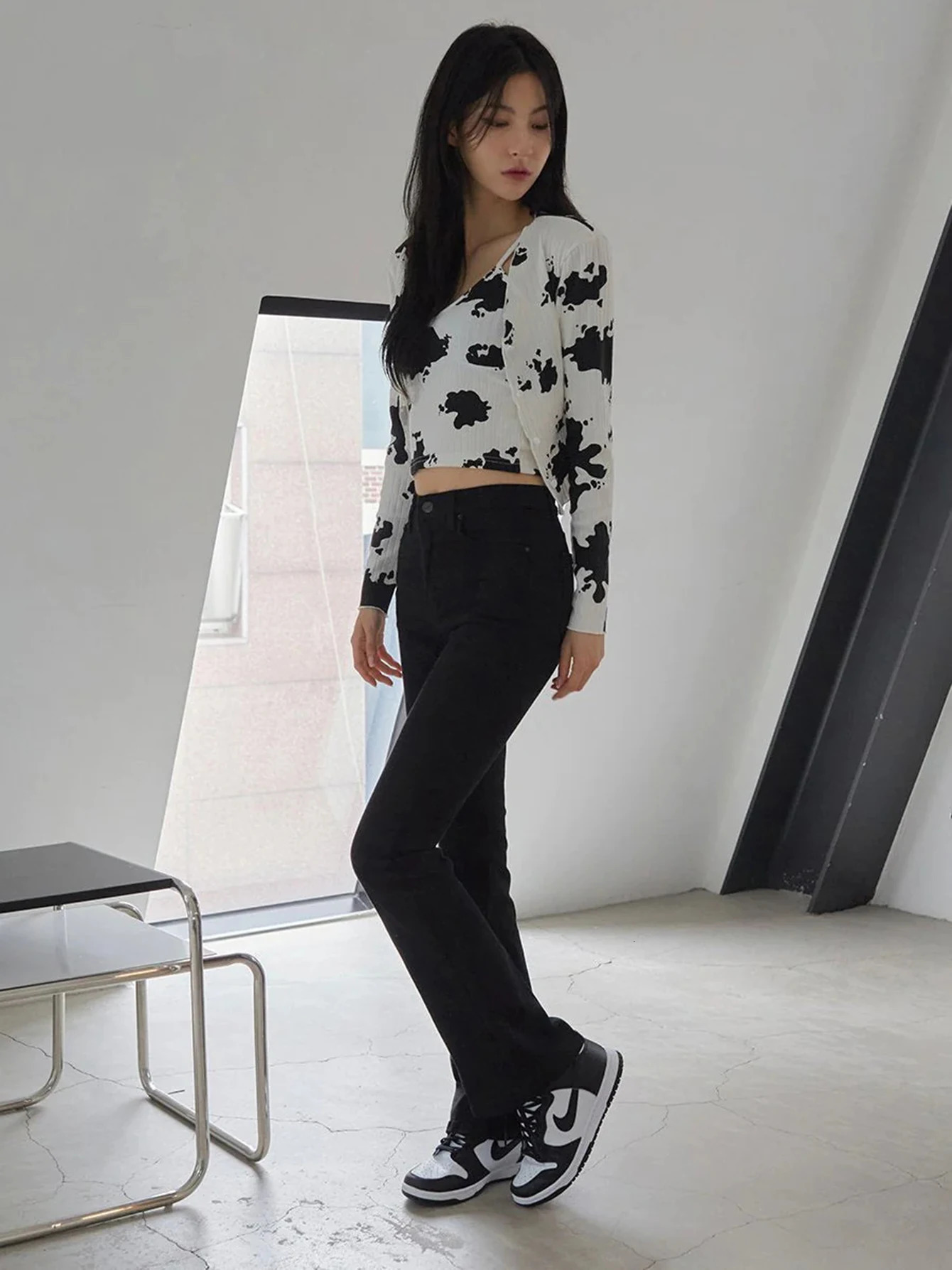 ReddaChic Women Basic Solid Black Flare Jeans with Slit Y2k Trousers Stretchy Slim Fit Denim Casual Bootcut Pants Bell Bottoms 240807