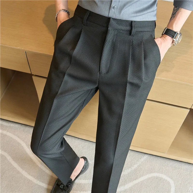 Spring and Autumn Men Waffle Pants Business Casual Fashion Texture Advanced Pleated Design Comfortable Straight leg Hombre 240806