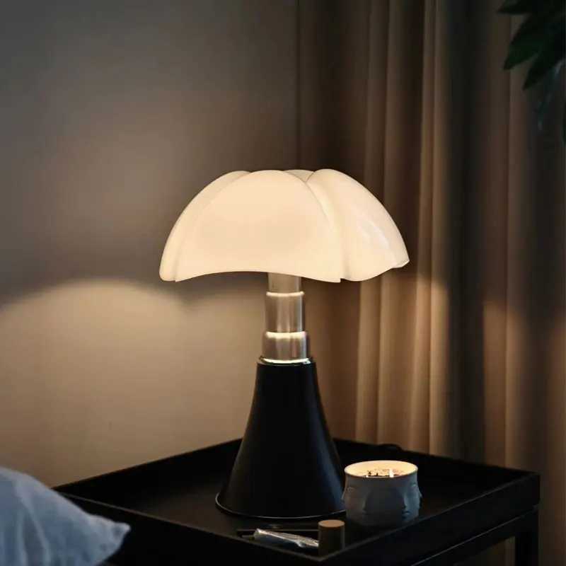Retro LED desk lamp designer desk lamp used for researching adjustable lighting in restaurants living rooms bedrooms and decorative lights X241122