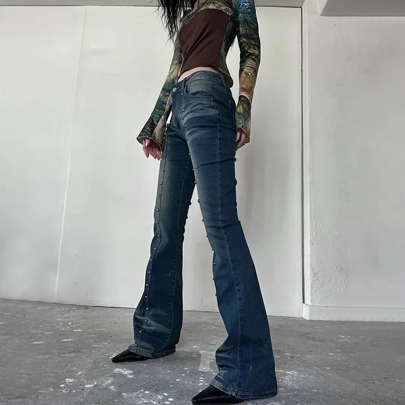 Karrram Grunge High Waist Flared Jeans Vintage Stud Line Boot Cut Jeans Women Rivet Bell Bottom Denim Pants Korean Fashion Y2k 240807