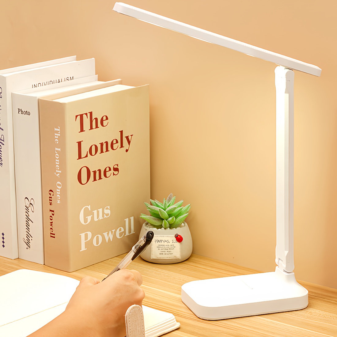 Compact USB-Powered LED Touch Table Light with Built-in Radio Versatile Readling and Desk Illumination Solution