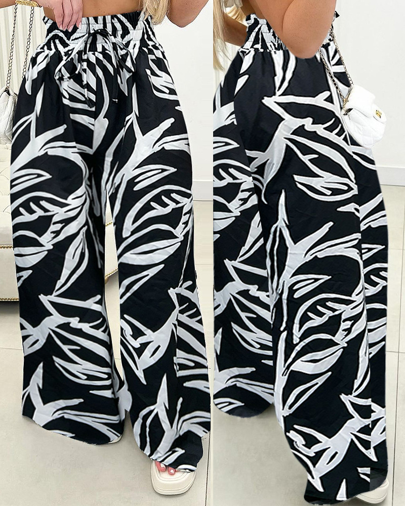 2023 New Fashionable Women's Clothing Chain Splicing Punched Tight Cowboy Shorts