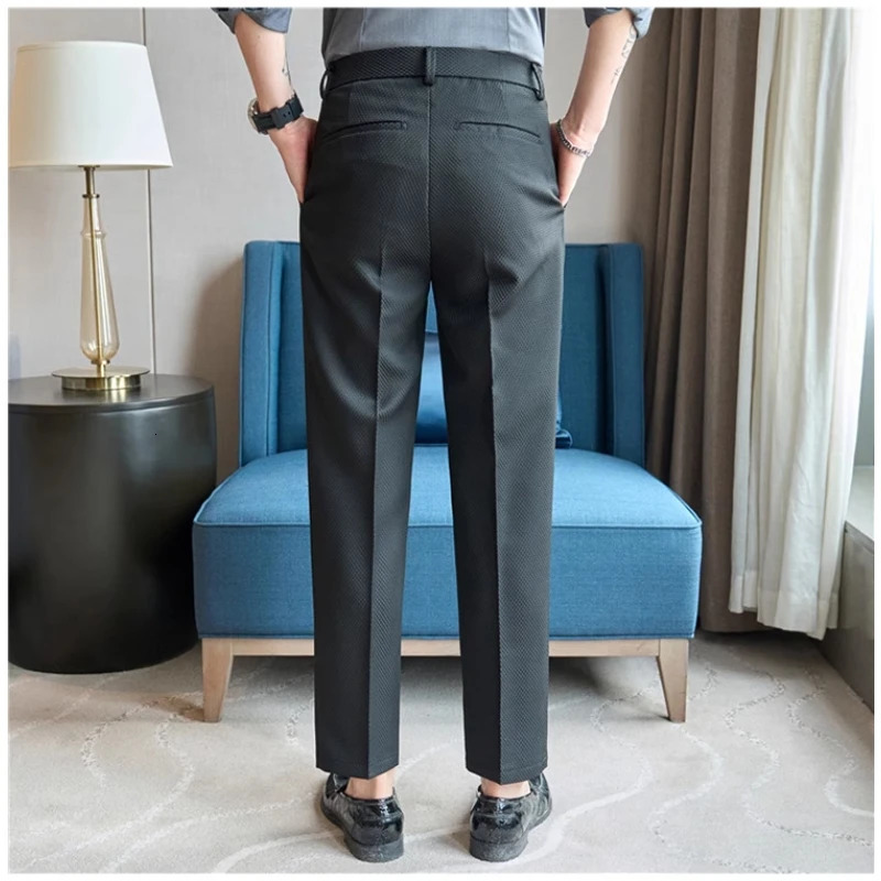 Spring and Autumn Men Waffle Pants Business Casual Fashion Texture Advanced Pleated Design Comfortable Straight leg Hombre 240806