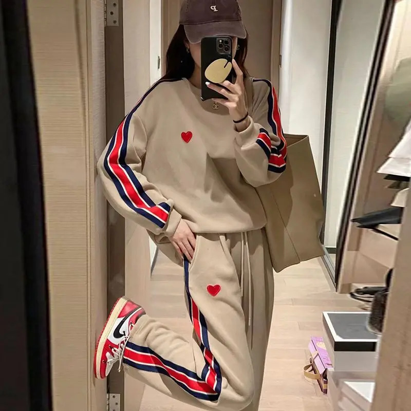 2 Piece Harajuku Women Casual Sports Striped Pant Sets Spring Autumn Preppy Style Embroidered Love Loose Korean Fashion Top Suit 240807