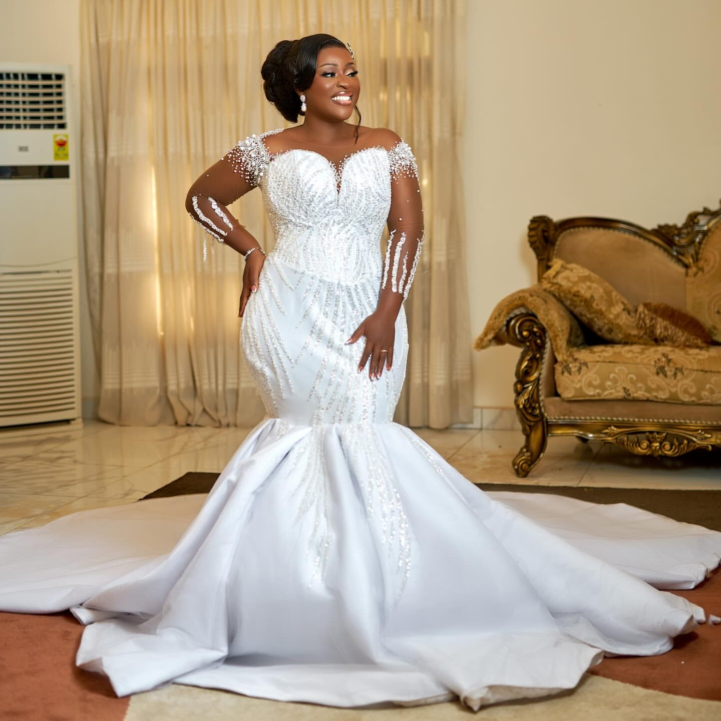 2024 Arabic Aso Ebi Plus Size White Mermaid Wedding Dresses Sequined Beaded Full Sleeves Satin Bridal Gowns Dress Vestidos De Novia ZJ45