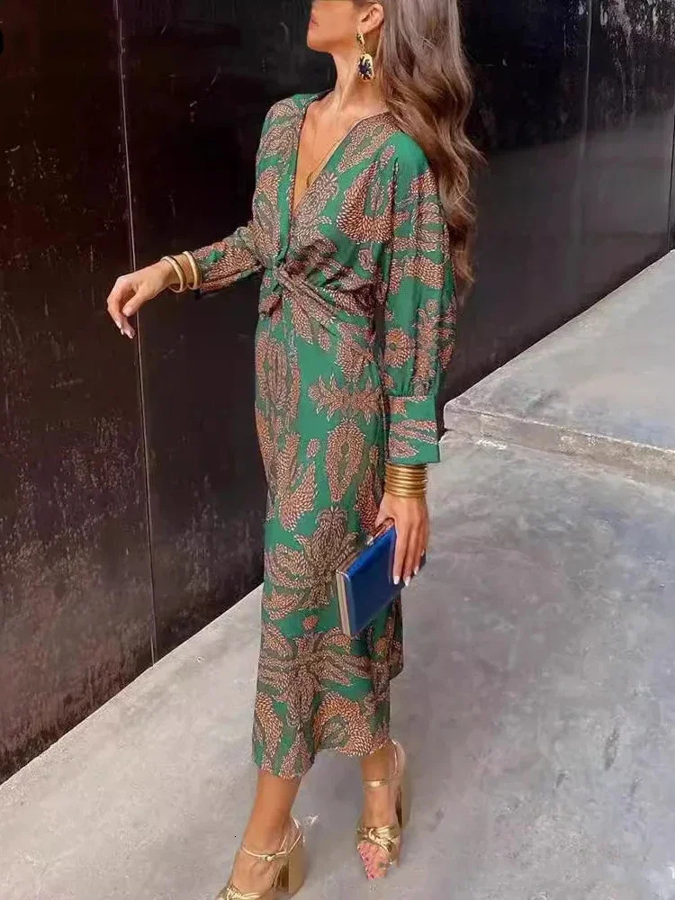 Spring Summer Fashion Printed Streetwear Dress Women Elegant Slim V Neck Midi Retro Printed Long Sleeved Slim Dress Women 240805