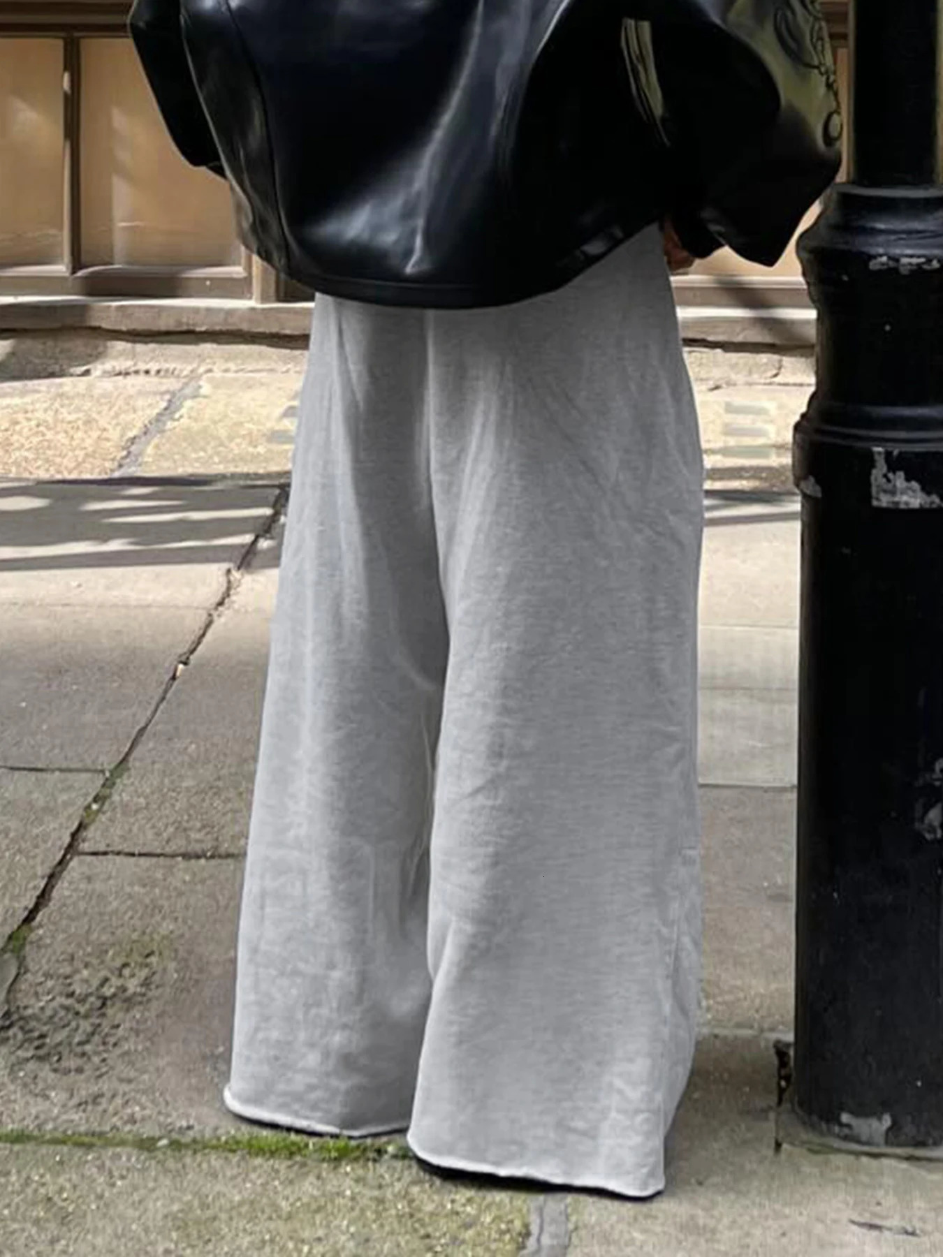 Weekeep Baggy Grey Sweatpants Stitching Pockets Elastic Low Rise Casual Straight Pants y2k Street Style Women Trousers Harajuku Z260314