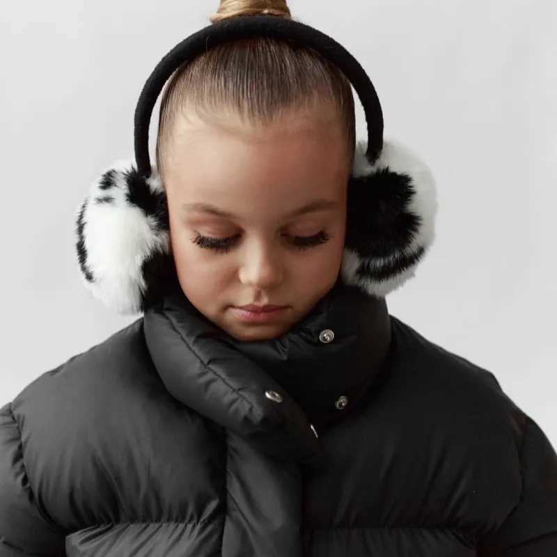 Fashion baby boys and girls cotton apron jacket thick winter childrens coat stand collar warm coat solid loose baby clothing 3-12Y X2411151