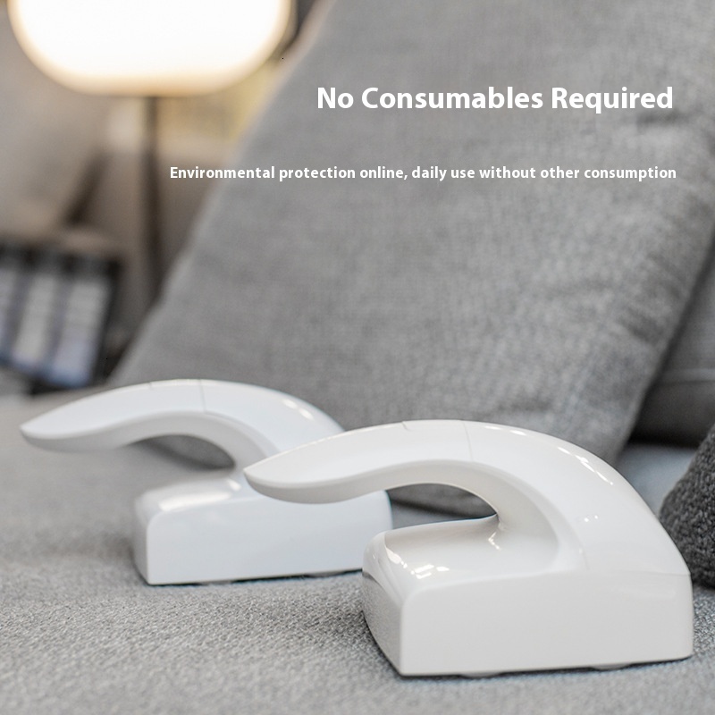 Household Bed and Carpet Pet Grooming Gadget with Strong Suction