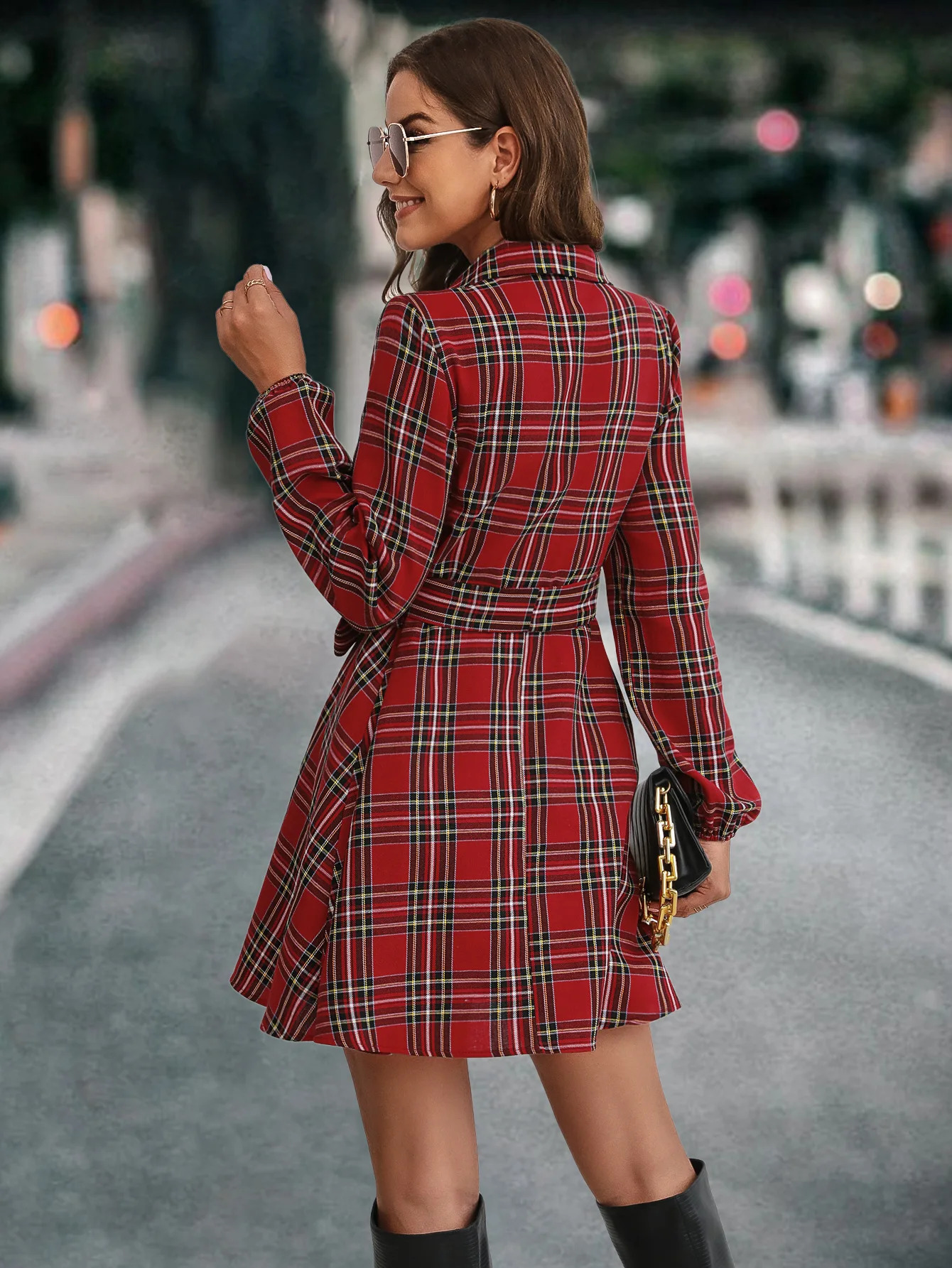 Spring and Autumn Womens Fashion and Elegance Casual Commuting Slim Fit Lacing Button Lantern Sleeve Plaid Shirt Dress 240807