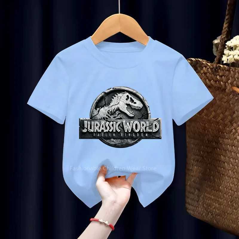 Dino Chic 2024 new dinosaur graphic T-shirt suitable for boys and girls cotton casual short sleeved cool outdoor childrens clothingW240718